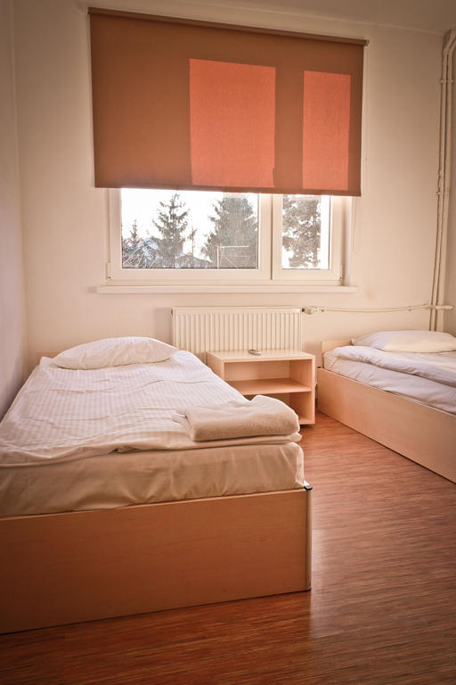 Hostel24 Bed&Breakfast Bydgoszcz Room photo