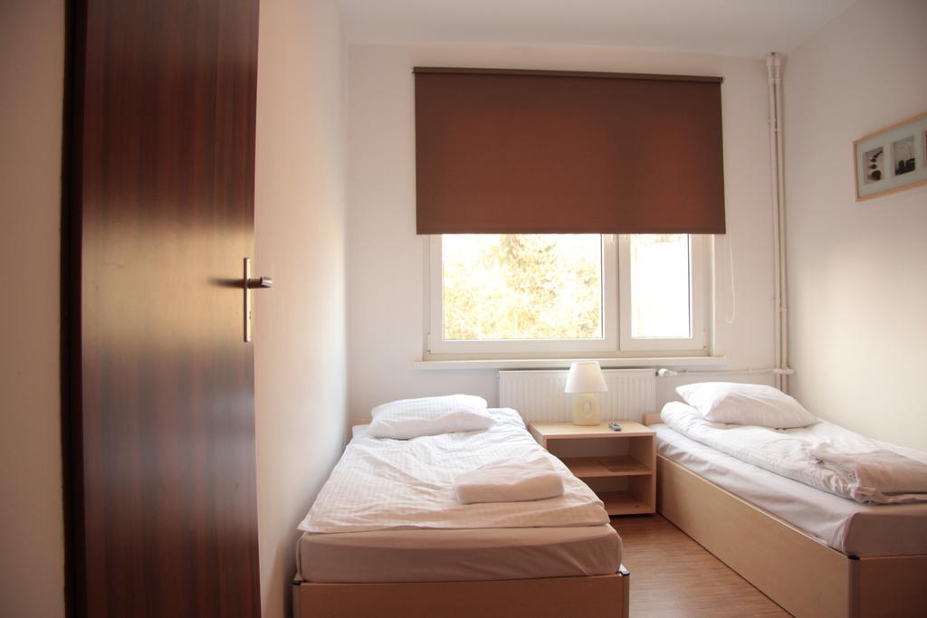 Hostel24 Bed&Breakfast Bydgoszcz Room photo